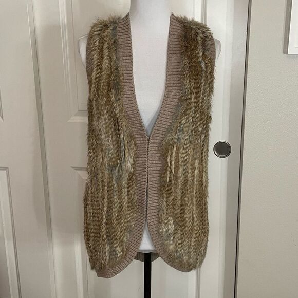 Joie Rabbit Fur Vest size Medium - Picture 5 of 15